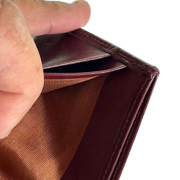 VALENTINO GARAVANI MENS BIFOLD WALLET NWOT WITH ORIGINAL BOX - Picture 8 of 13